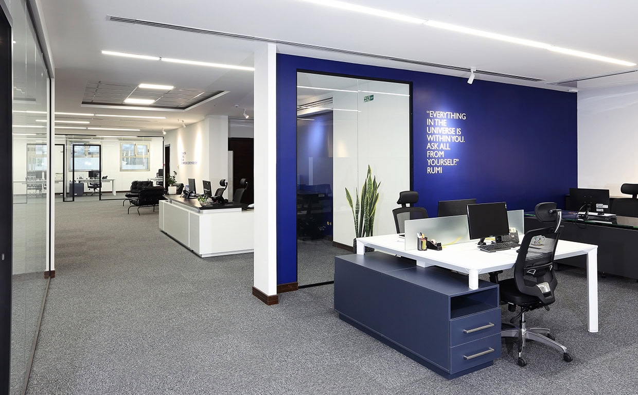 پارتیشن شیشه ای تک جداره فریم لس